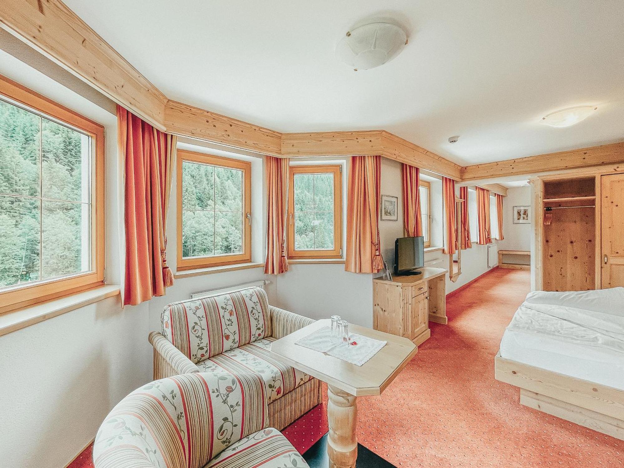 Alpenhotel Tirolerhof Gerlos Rom bilde